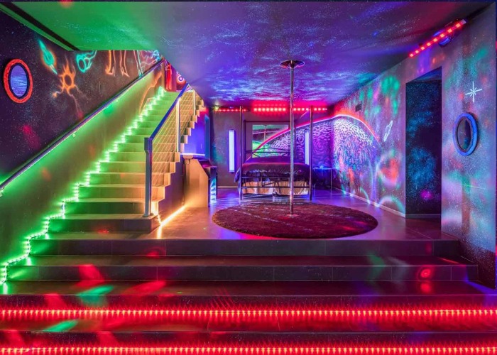 The World s Weirdest And Wildest Homes For Sale Right Now the-world-s-weirdest-and-wildest-homes-for-sale-right-now