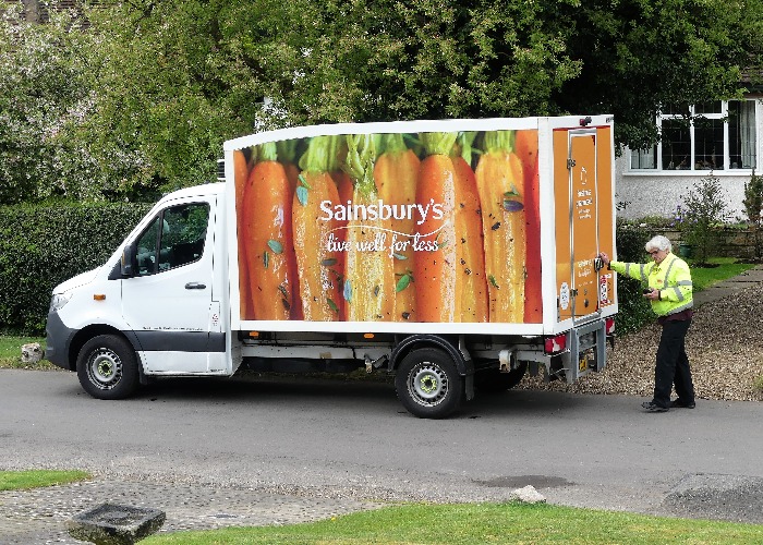 Sainsbury’s launches Aldi price match scheme