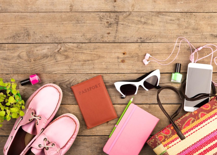 29 terrible travel tips that will ruin your holiday