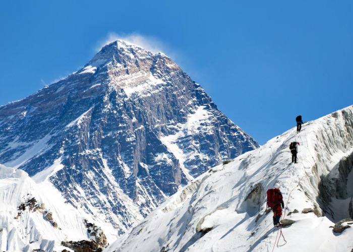 26 surprising facts you didn't know about the Himalayas