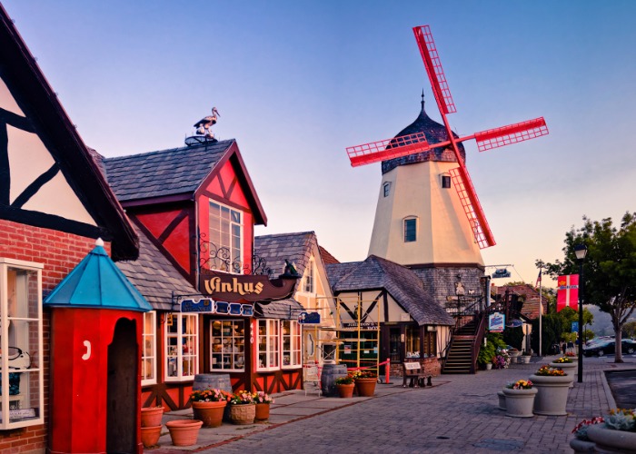 16 Unique American Spots That Look, Feel Like You’ve Left The Country