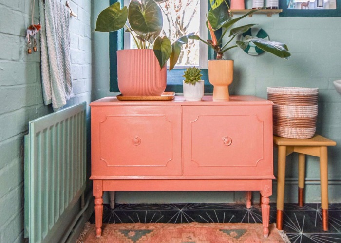 Tiny space makeovers: original ways to transform your cloakroom 