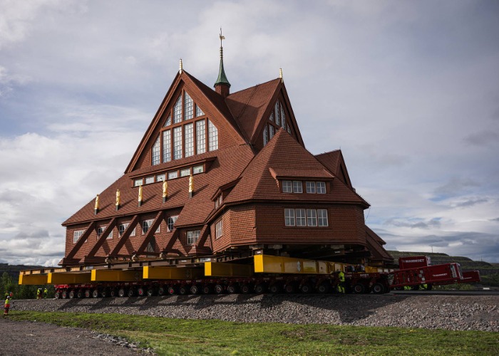 8 incredible historic homes that were physically moved across the world