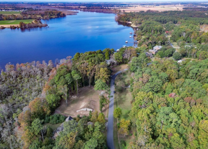 7 underground bunkers you can buy right now