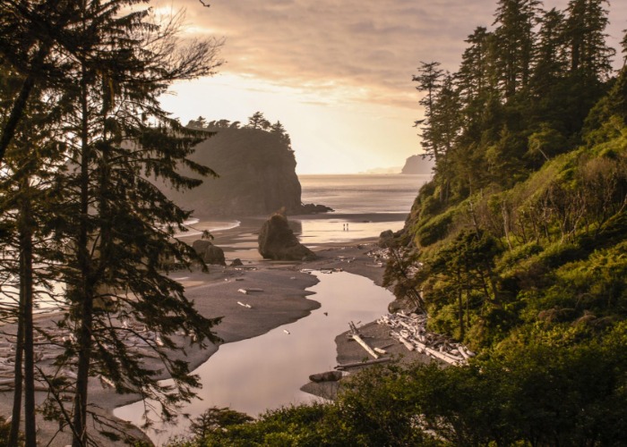 America's 27 Most Scenic Coastal Road Trips For Your Next Vacation
