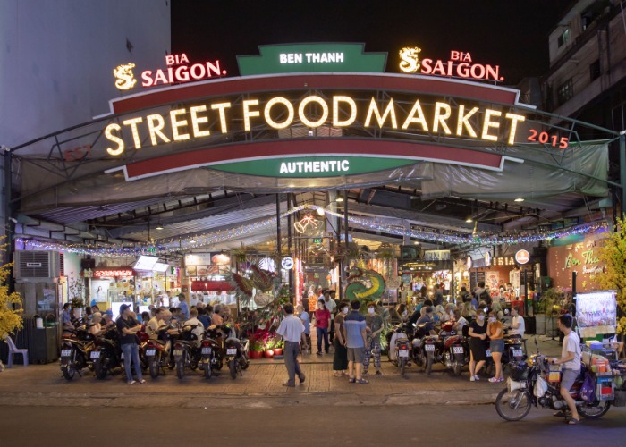 10 countries where it's actually cheaper to eat out than cook at home