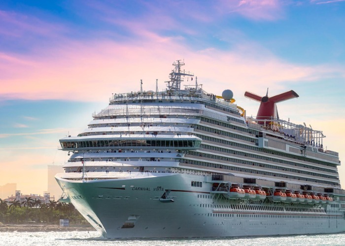 19 amazing facts about cruise ships past and present