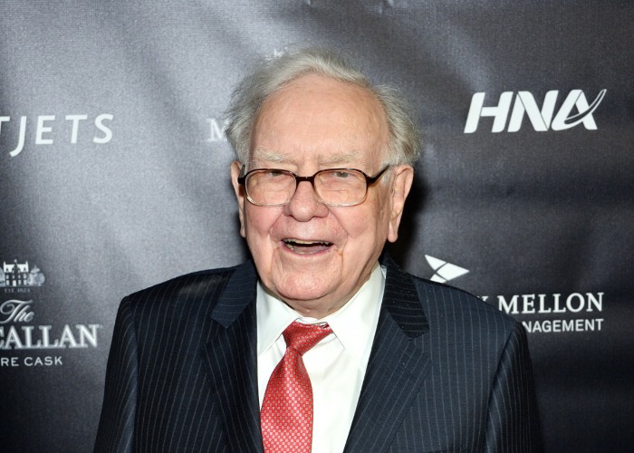 Warren Buffett's big business decisions and insights of 2021 ...