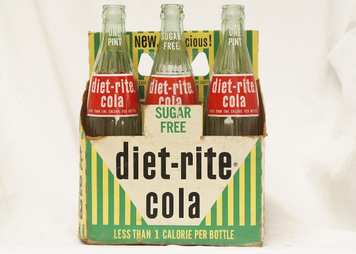 Drink Mr Cola Aristocrat of Colas Unused Old Soda Pop Label The Grapette 1950's 