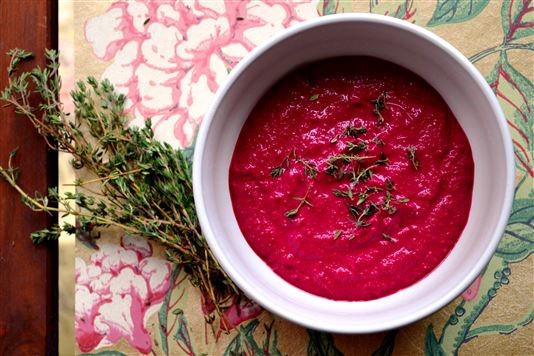Fat free creamy beetroot and thyme dip recipe