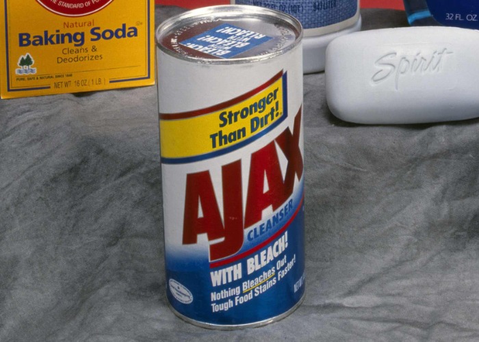 19 vintage cleaning products you might remember