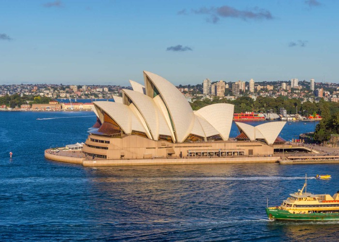 Sydney Opera House And More Buildings With Ravishing Roofs