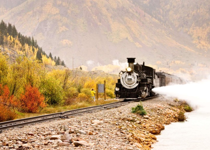 Our favorite fall experiences in America to add to your wishlist