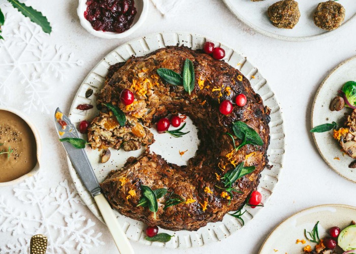 Vegan chestnut wreath recipe