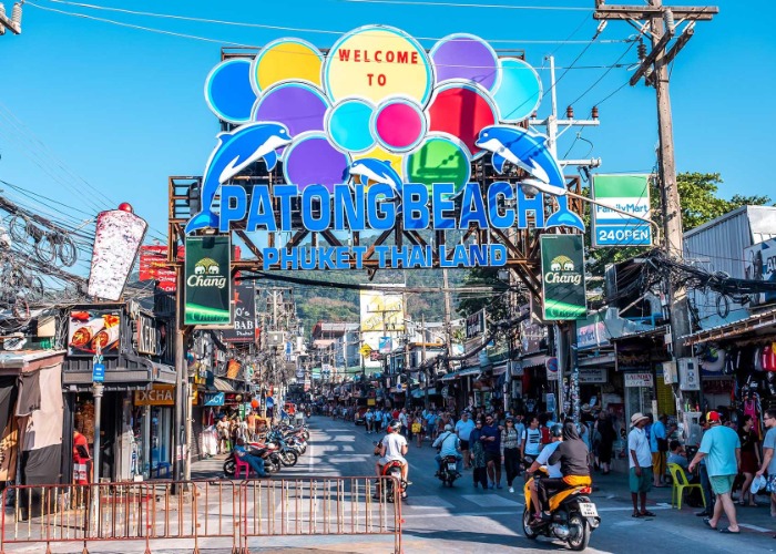 The world's most disappointing tourist sights, ranked