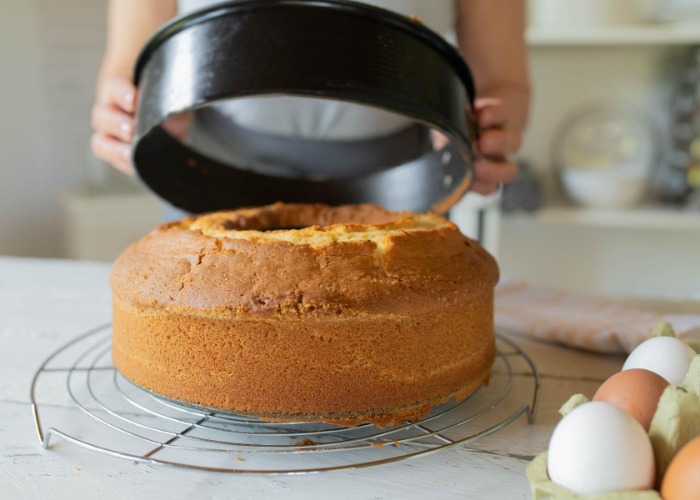 Easy tricks for home bakers to create wow-factor cakes
