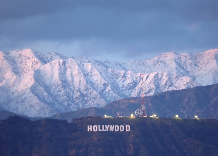 You won’t believe these 24 places get buried in snow