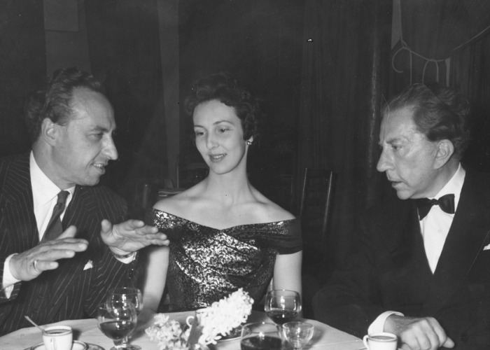 Rare photos reveal how the richest people really lived during World War II