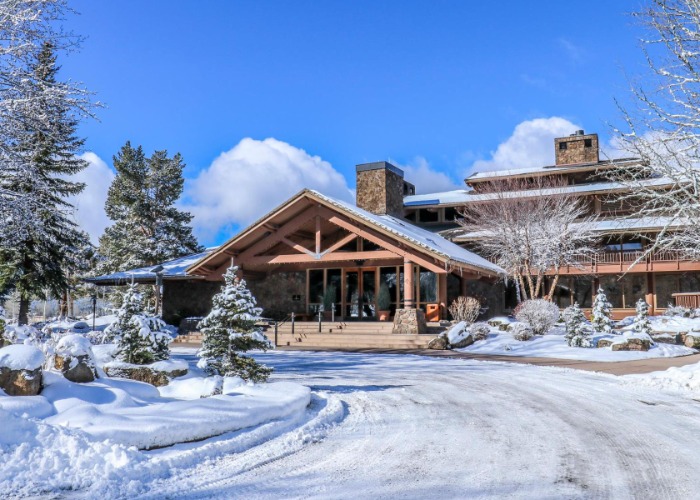 America's most incredible mountain hotels and lodges