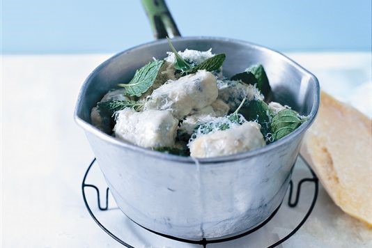 Donna Hay's cheat's ricotta, spinach and mint gnocchi recipe