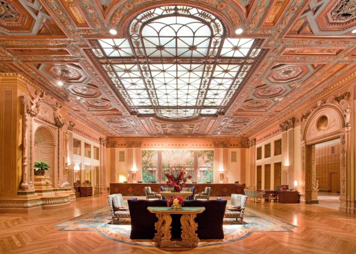 29 Mind-Blowing Hotel Lobbies That Will Dazzle You