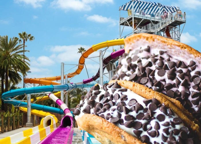 America's 32 Ultimate Theme Park Snacks That Should Be On Your Bucket List