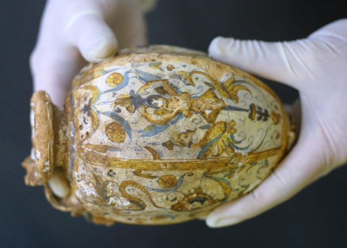 30 amazing artifacts discovered on shipwrecks