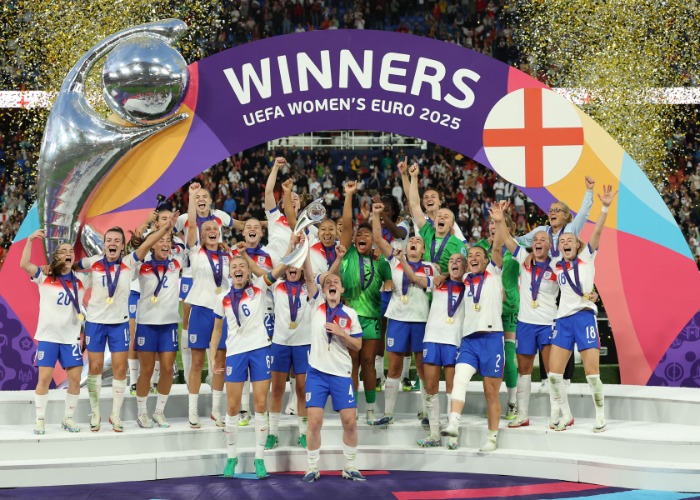 Who earns the most among the Lionesses?