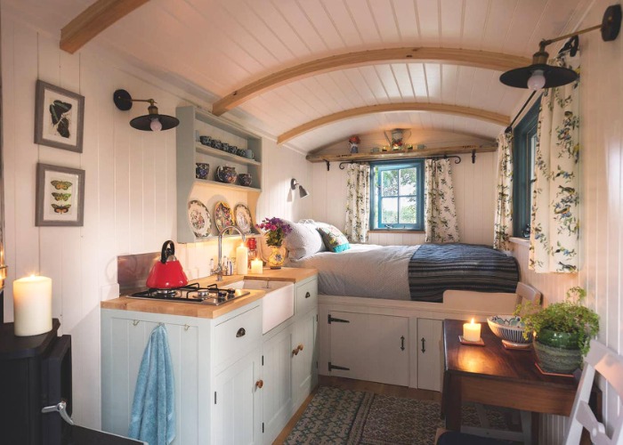 Get Cozy With These She-Sheds for All Seasons