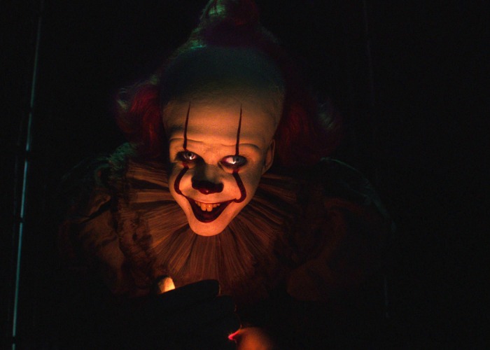 Which horror movies became the biggest worldwide box office hits?