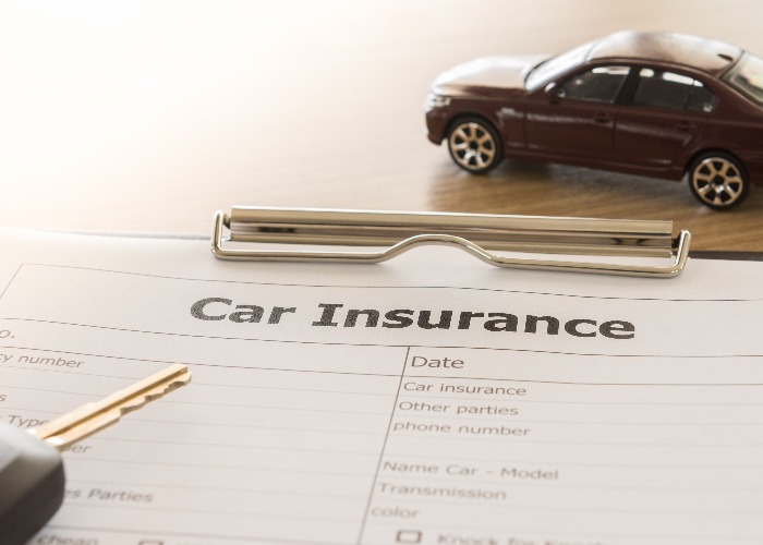 Car insurance mistakes to avoid: not declaring points, driving without glasses, 'fronting' and more