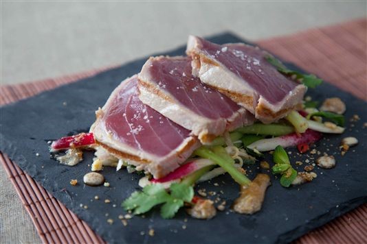 Seared tuna loin with a fennel salad recipe