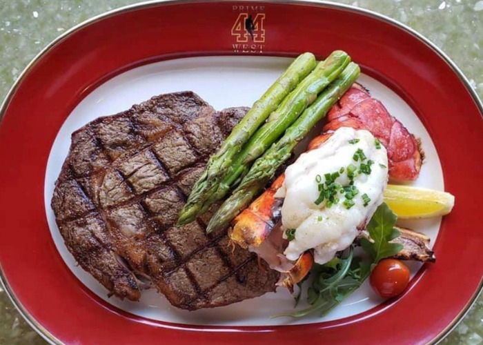 Find the top hotel dining experience in your state