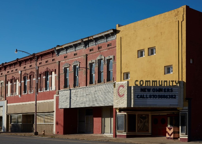 9 American Cities Where Nobody Wants To Live 