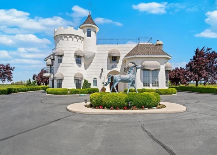 ‘Disneyland’ Castle in California Could Still Be Yours for $2.9m