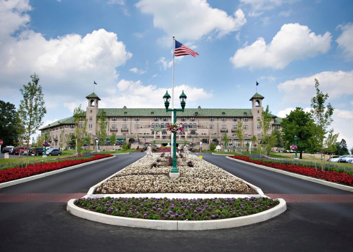 The Ultimate List Of The 30 Best Theme Park Hotels In America