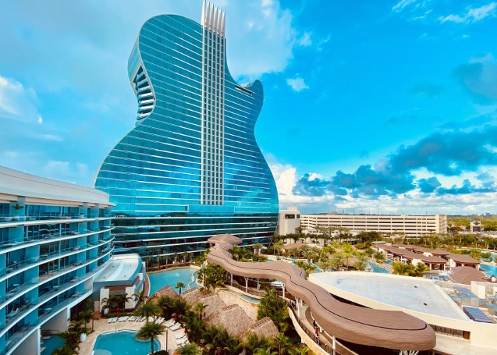 The coolest hotels on Earth | loveexploring.com