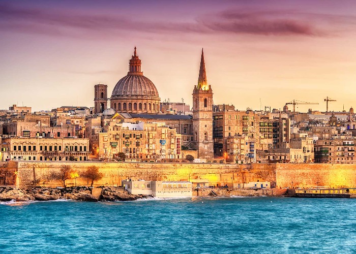 flights to valletta