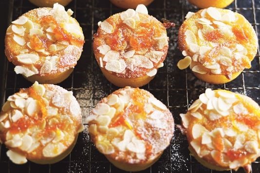 Flourless mandarin marmalade cakes recipe