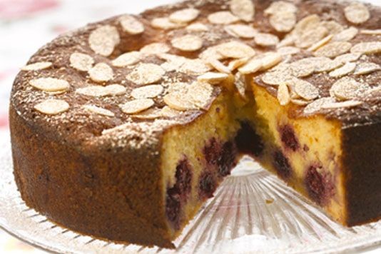 Blackberry bakewell cake recipe
