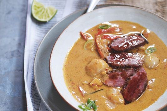Gordon Ramsay's Thai red curry with duck and lychees recipe