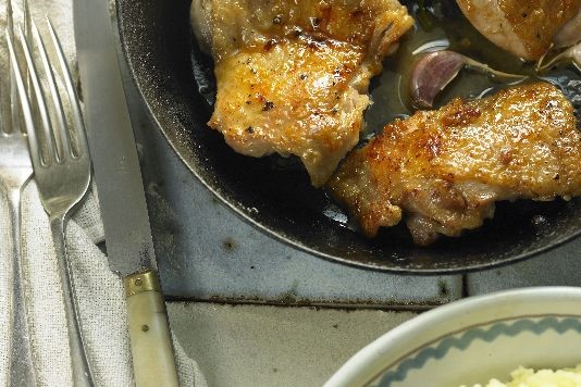 Pan-fried chicken with mashed potato recipe