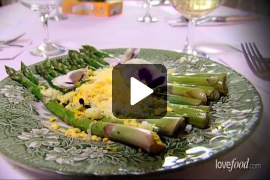 Asparagus mimosa recipe
