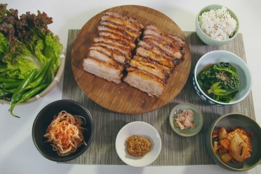 Korean roasted pork belly bossam recipe