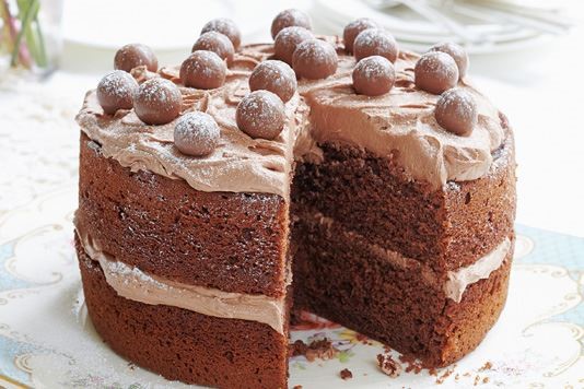 Mary Berry's malted chocolate cake recipe 