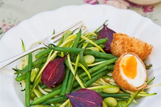 Crispy eggs with a summer salad recipe