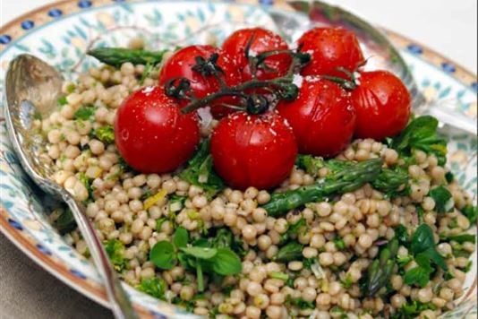 Pearl couscous, roasted tomato & asparagus salad recipe