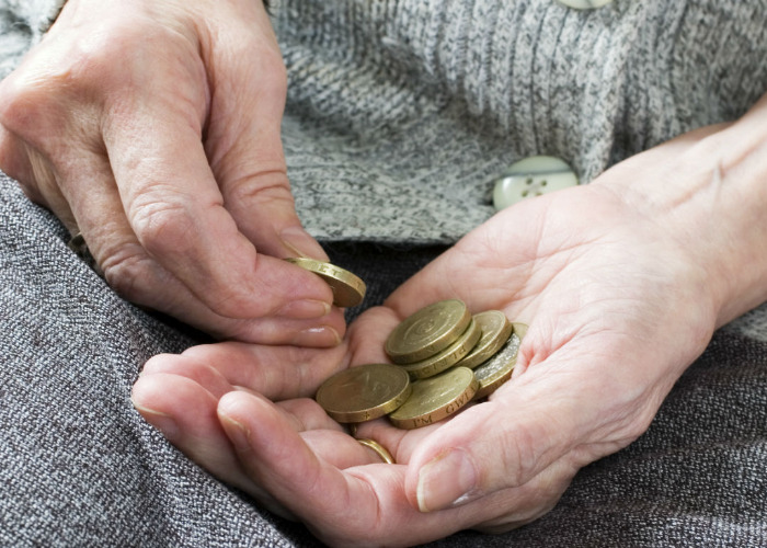 Over a million pensioners 'rely on others for cash'