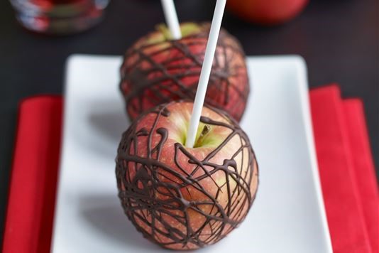 Halloween chocolate apples recipes