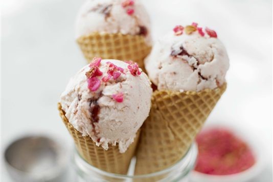 Strawberry ripple ice cream recipe